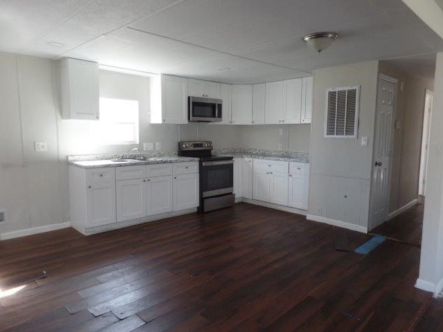 125 Oak Drive, Springtown, TX 76082