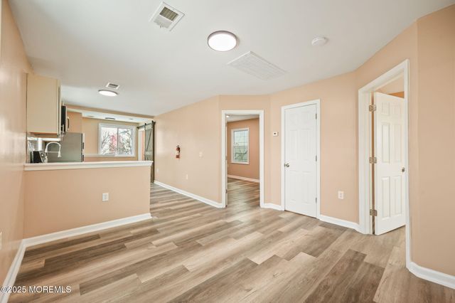 143 Center Avenue 2, Keansburg, NJ 07734