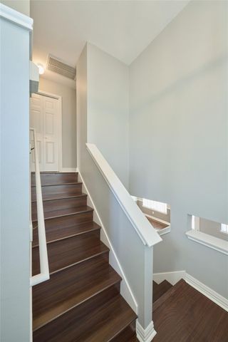 39 N Walden Elms Circle, The Woodlands, TX 77382