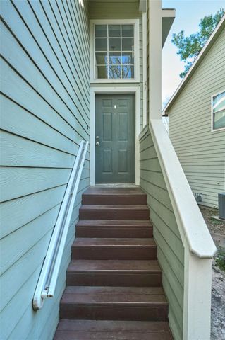 39 N Walden Elms Circle, The Woodlands, TX 77382