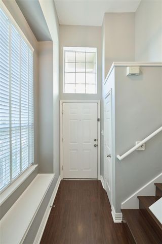 39 N Walden Elms Circle, The Woodlands, TX 77382