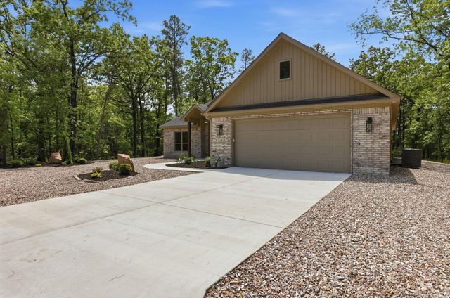 18 Tolosa Way, Hot Springs Village, AR 71909