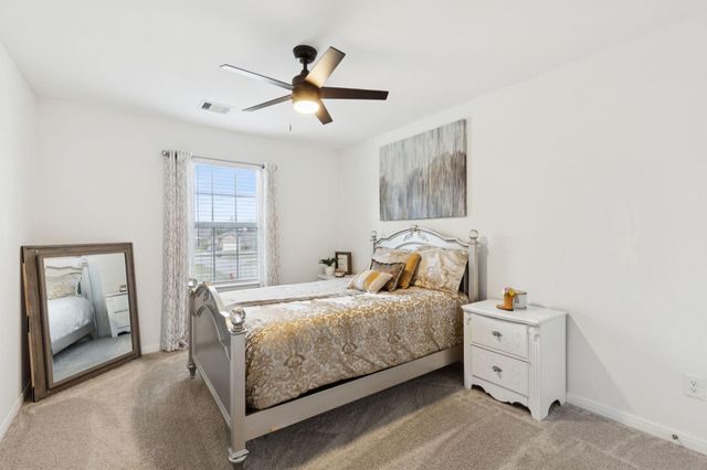 415 Green Meadows Drive, West Columbia, TX 77486