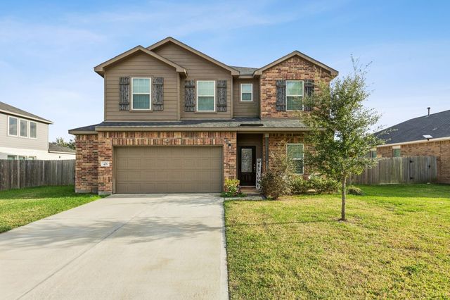 415 Green Meadows Drive, West Columbia, TX 77486