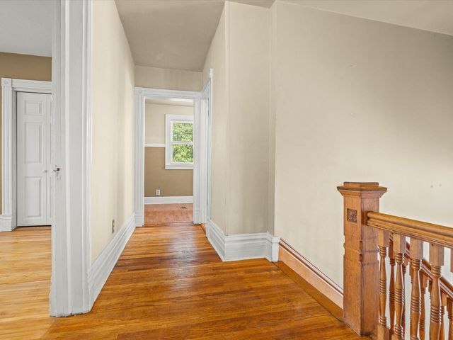 1810 Oxford Street, Rockford, IL 61103