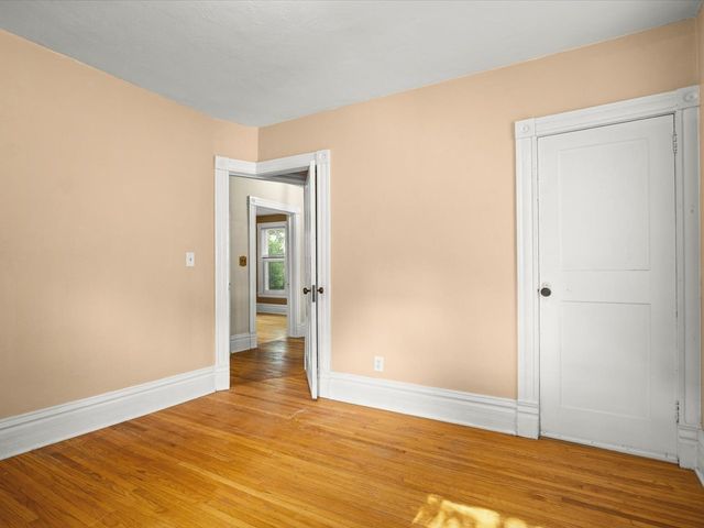 1810 Oxford Street, Rockford, IL 61103