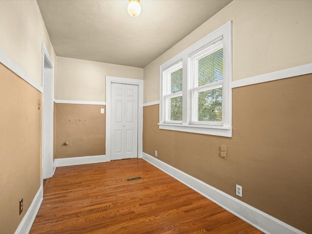 1810 Oxford Street, Rockford, IL 61103