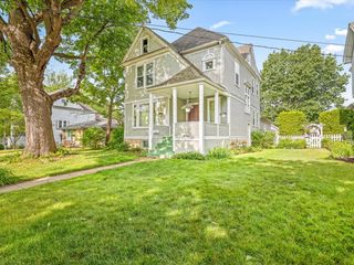 1810 Oxford Street, Rockford, IL 61103