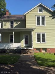 509 Montgomery Street, Marietta, OH 45750