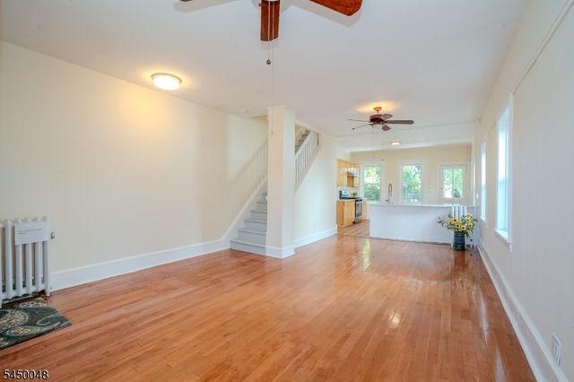 55 Thompson St, Raritan Boro, NJ 08869