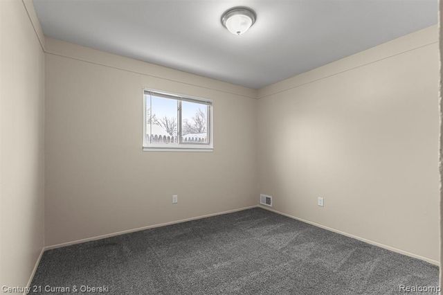 6516 Oak Street, Taylor, MI 48180