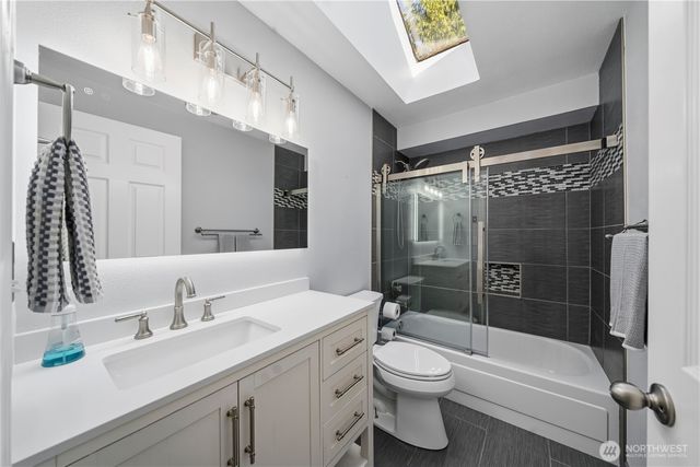3531 Inverness Drive NE, Tacoma, WA 98422