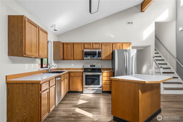 3531 Inverness Drive NE, Tacoma, WA 98422