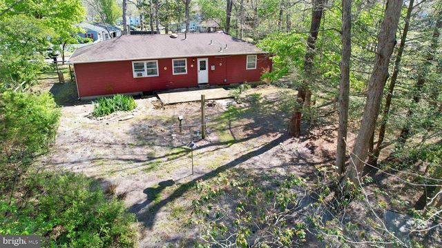 6386 MONMOUTH DR, Mays Landing, NJ 08330
