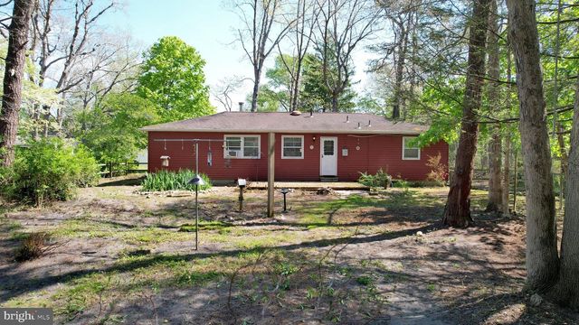 6386 MONMOUTH DR, Mays Landing, NJ 08330