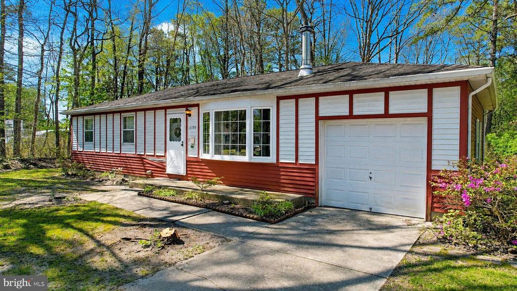 6386 MONMOUTH DR, Mays Landing, NJ 08330