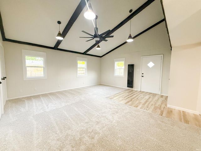 2904 Hilltop Drive, South Bend, IN 46614
