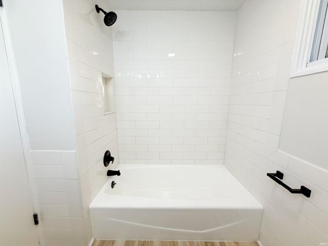 2904 Hilltop Drive, South Bend, IN 46614
