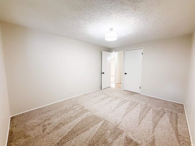 2904 Hilltop Drive, South Bend, IN 46614
