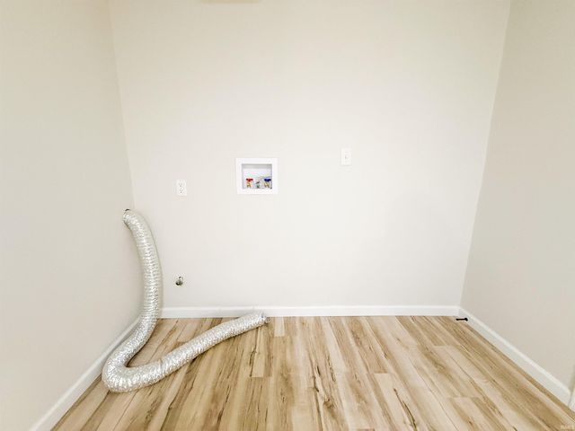 2904 Hilltop Drive, South Bend, IN 46614
