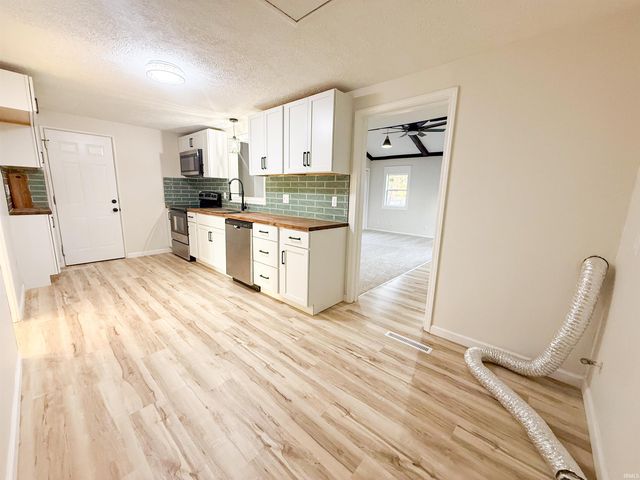 2904 Hilltop Drive, South Bend, IN 46614