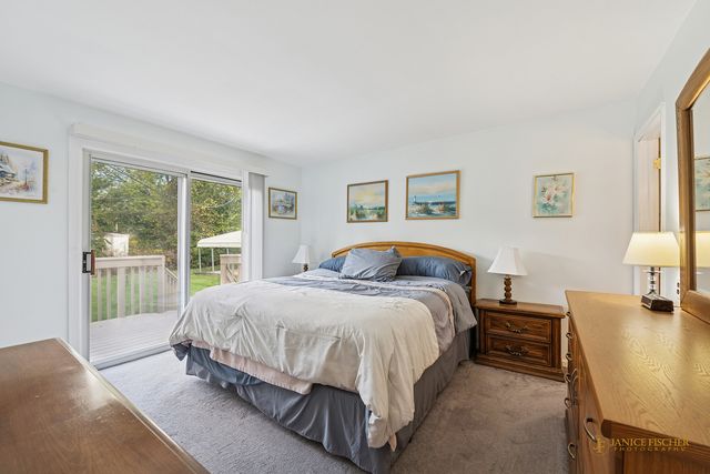 7418 N Oak Street, Wonder Lake, IL 60097