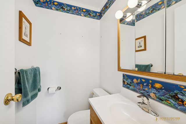 7418 N Oak Street, Wonder Lake, IL 60097