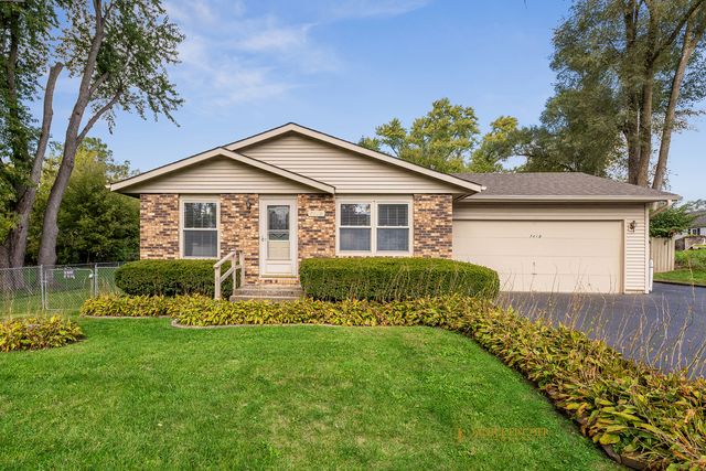 7418 N Oak Street, Wonder Lake, IL 60097