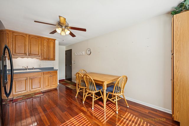 7418 N Oak Street, Wonder Lake, IL 60097