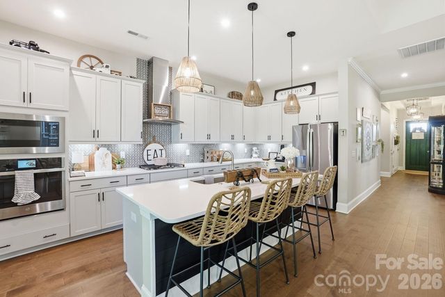 2002 Belle Mont Farm Avenue, Monroe, NC 28110