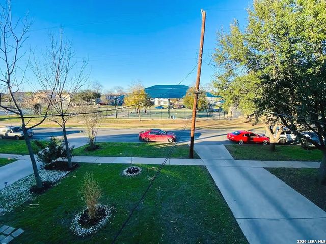 618 S Park Blvd, San Antonio, TX 78204