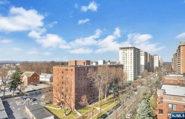 90 Prospect Avenue 10C, Hackensack, NJ 07601