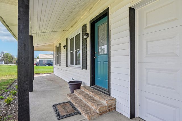 405 Willard Hall Street, Leonard, TX 75452