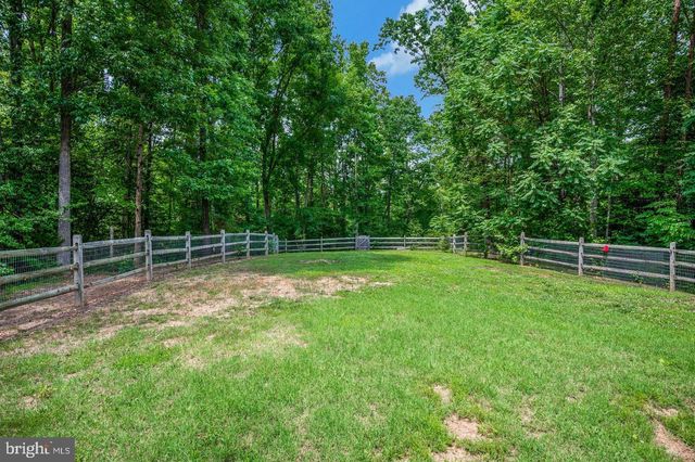 9007 MCALISTER CT, Fredericksburg, VA 22408