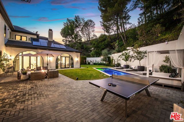 9577 Lime Orchard Road, Beverly Hills, CA 90210