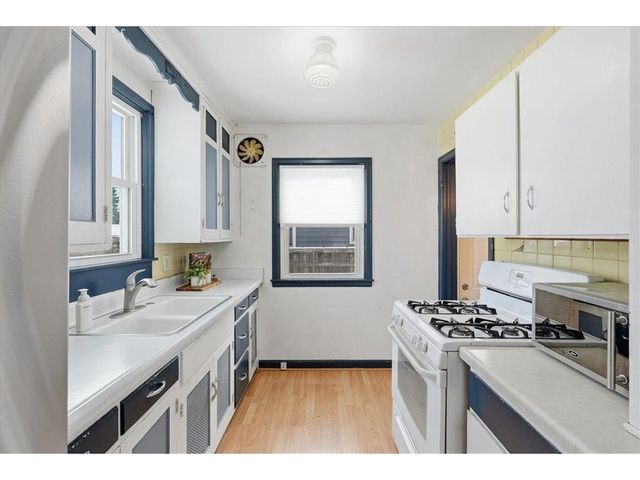 4522 Thomas Avenue, Minneapolis, MN 55412