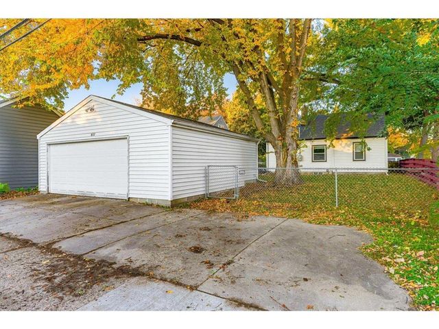 4522 Thomas Avenue, Minneapolis, MN 55412