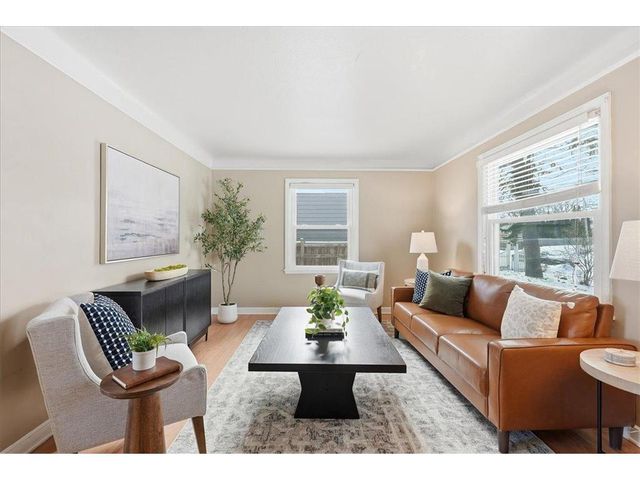 4522 Thomas Avenue, Minneapolis, MN 55412