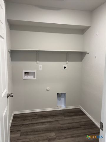 302 Saddleback Trail, Killeen, TX 76542