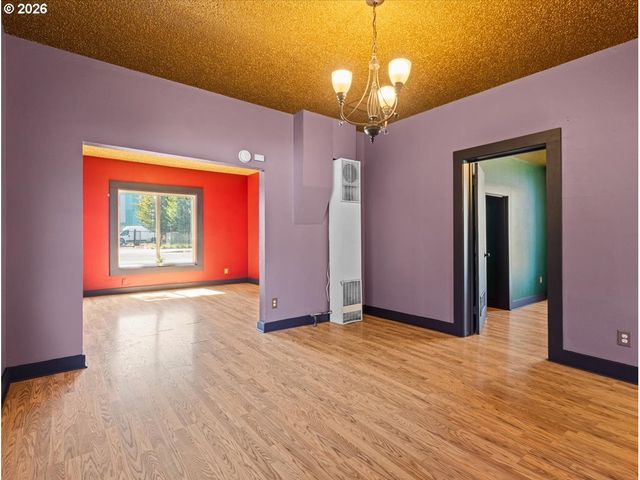 1108 W 14TH St, Vancouver, WA 98660