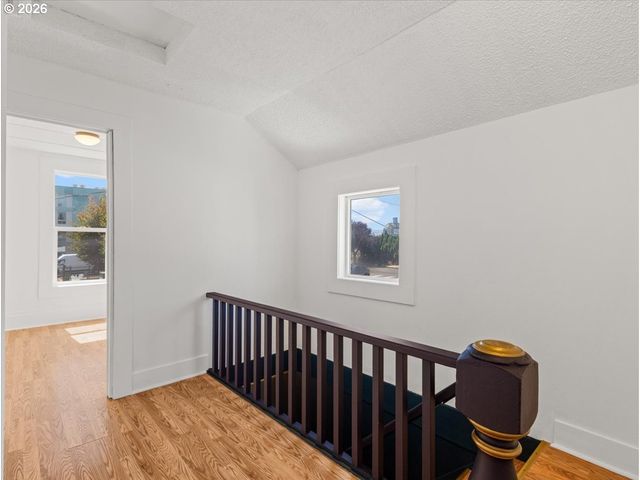 1108 W 14TH St, Vancouver, WA 98660