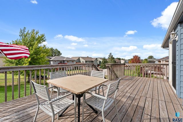 4301 W Kathleen St Street, Sioux Falls, SD 57107