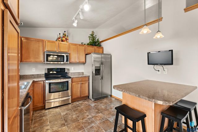 4301 W Kathleen St Street, Sioux Falls, SD 57107