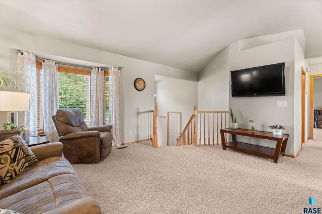 4301 W Kathleen St Street, Sioux Falls, SD 57107