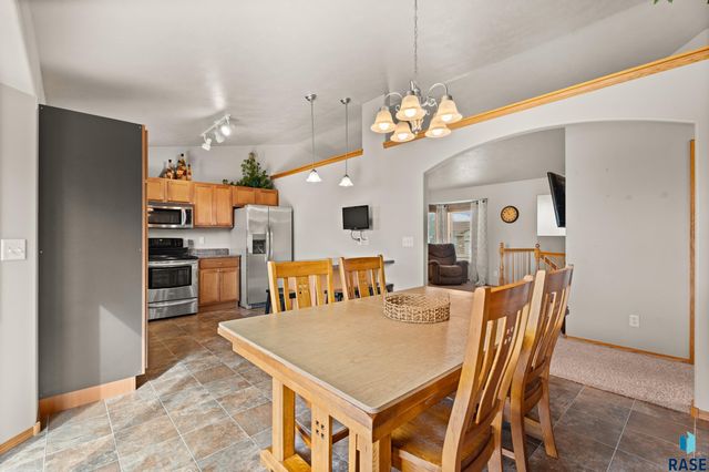 4301 W Kathleen St Street, Sioux Falls, SD 57107