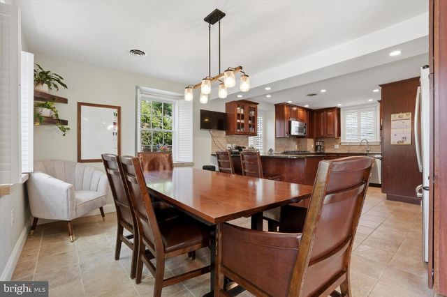 187 SUMMIT LN, Bala Cynwyd, PA 19004