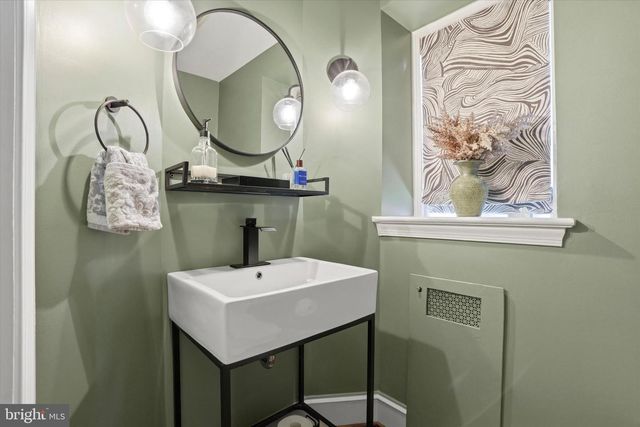 187 SUMMIT LN, Bala Cynwyd, PA 19004