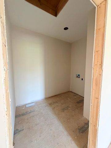 121 Cabela Drive, Richmond, KY 40475