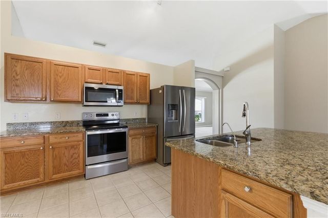 1206 NW 22nd AVE, Cape Coral, FL 33993