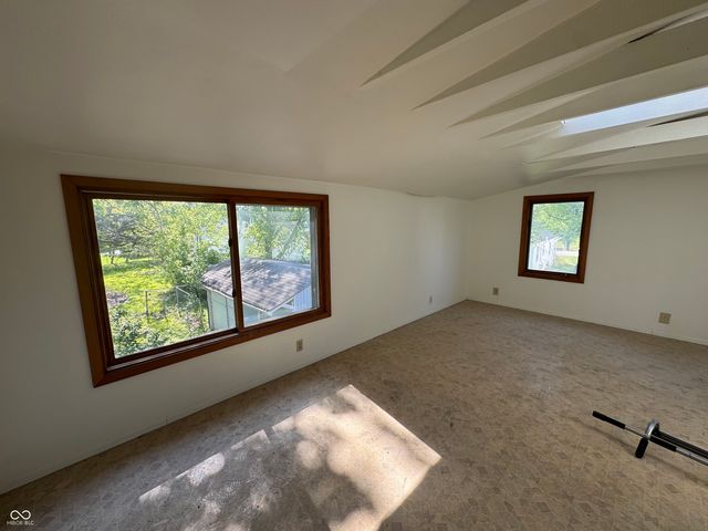827 N Hawthorne Lane, Indianapolis, IN 46219